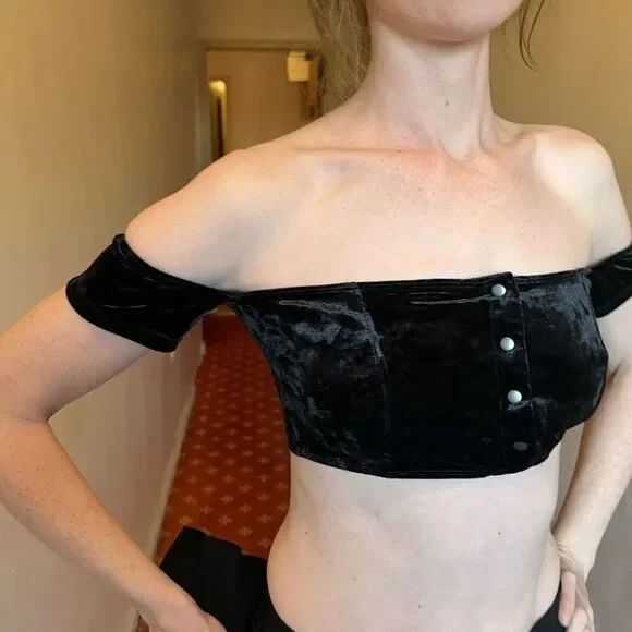Out from Under Black Velvet Off Shoulder Crop Top Sz L Goth Urban Outfitters - Picture 3 of 6